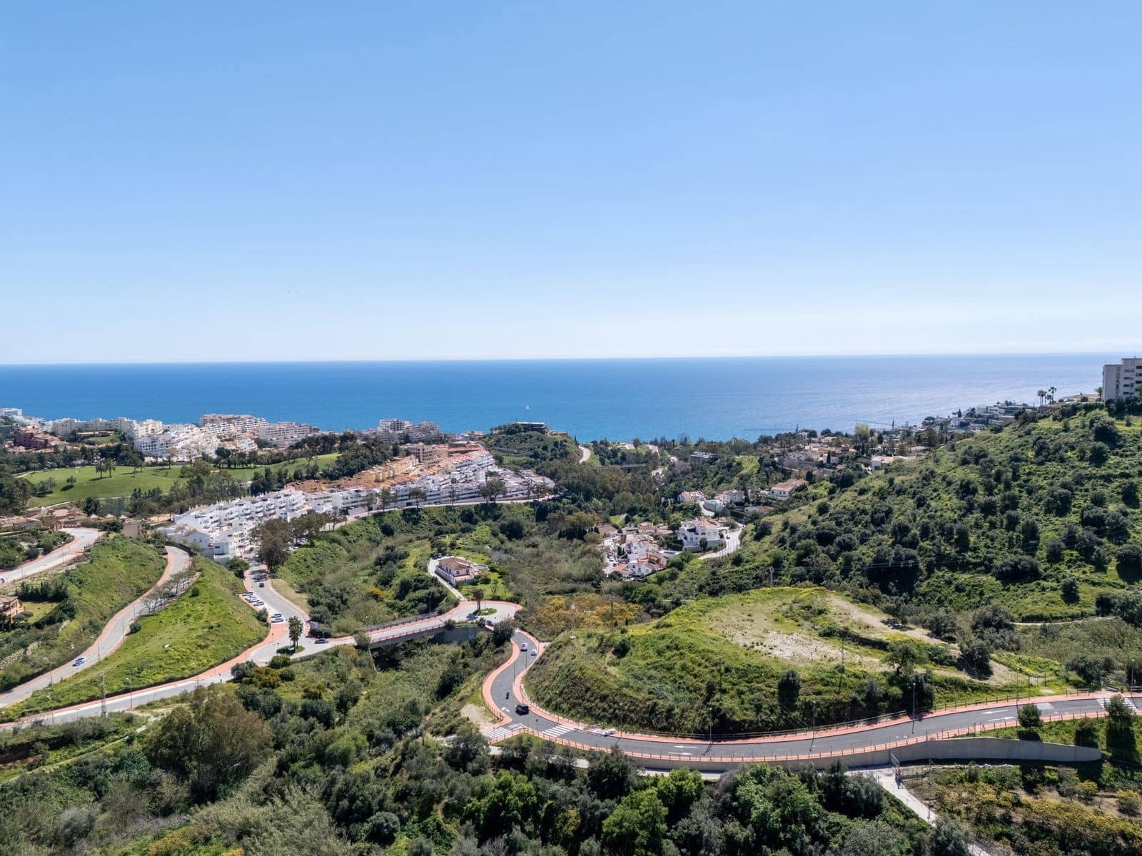6 Zimmer Villa zu verkaufen in Benalmadena mit Pool Garage - 2.595.000 € (Ref: 9939679)