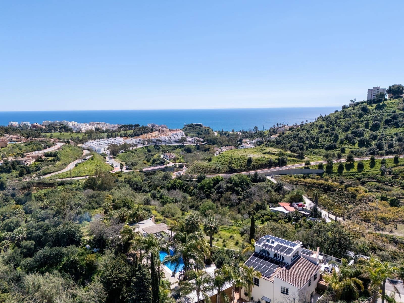 6 Zimmer Villa zu verkaufen in Benalmadena mit Pool Garage - 2.595.000 € (Ref: 9939679)