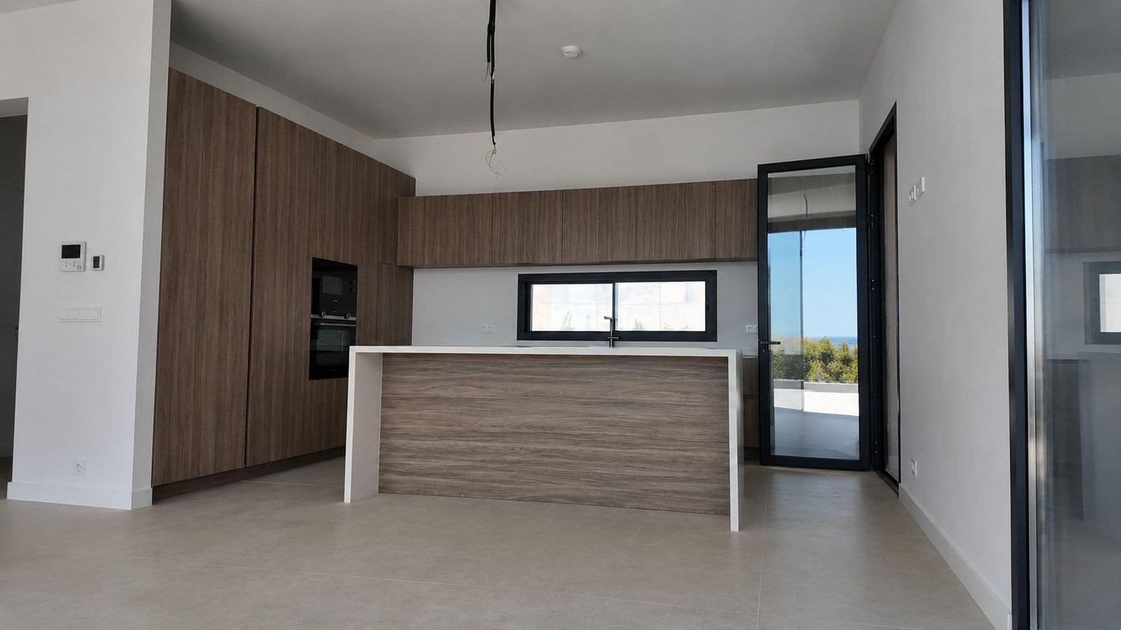 3 sovrum Villa till salu i Benahavis med pool garage - 2 200 000 € (Ref: 9942044)