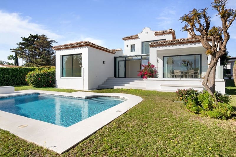 4 quarto Moradia para venda em Marbella com piscina garagem - 2 290 000 € (Ref: 9949466)