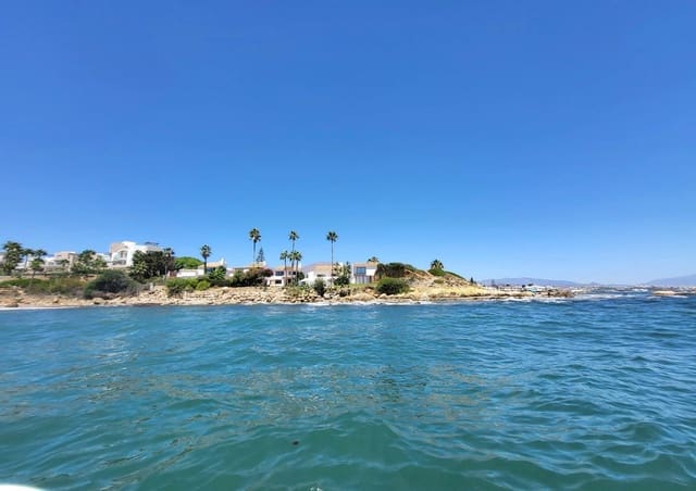 6 slaapkamer Villa te koop in Bahía Dorada, Estepona met zwembad garage - € 2.700.000 (Ref: 9953959)