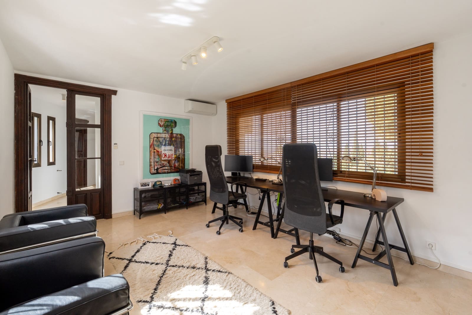 6 bedroom Villa for sale in Mijas Costa with pool garage - € 1,895,000 (Ref: 9953961)