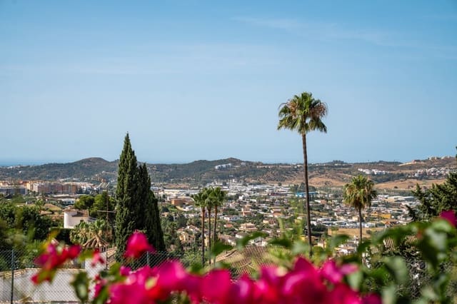 6 quarto Moradia para venda em Mijas Costa, Mijas com piscina garagem - 1 895 000 € (Ref: 9953961)