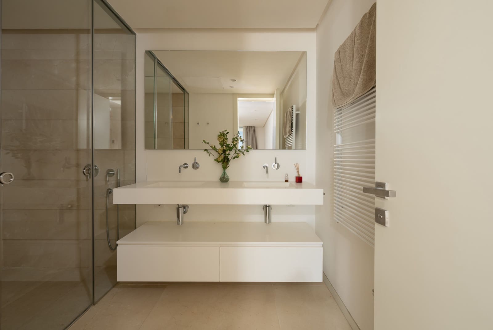 3 quarto Penthouse para venda em Ojen com piscina garagem - 1 775 000 € (Ref: 9957655)