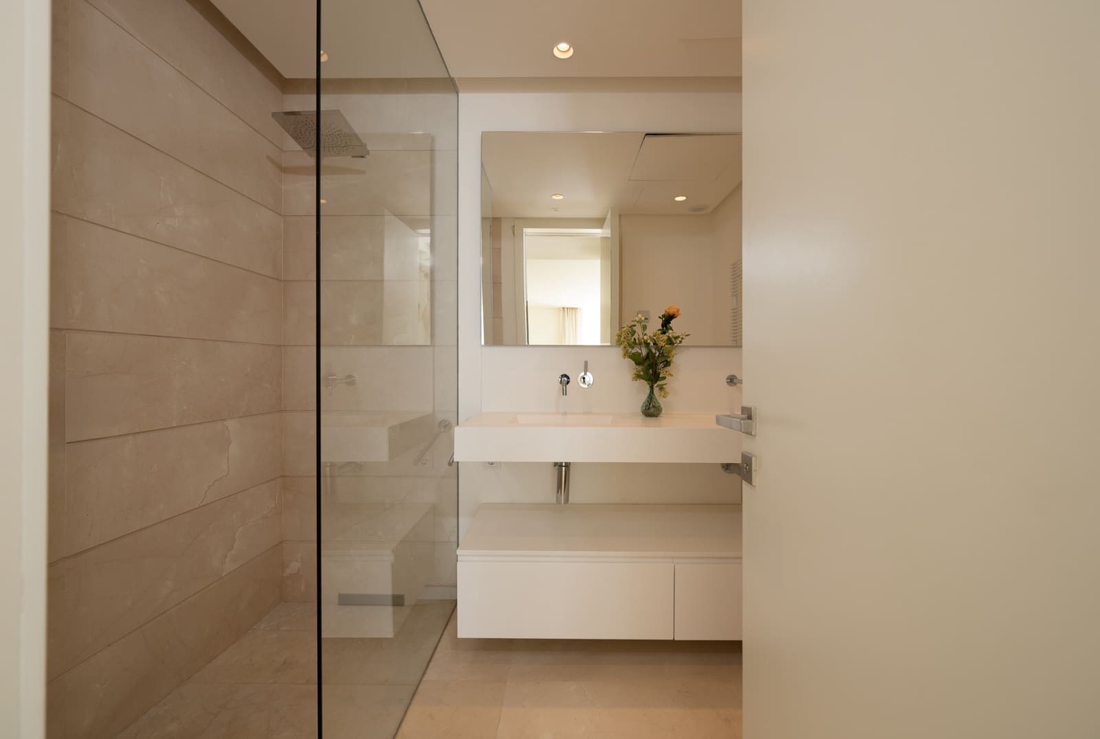 3 quarto Penthouse para venda em Ojen com piscina garagem - 1 775 000 € (Ref: 9957655)