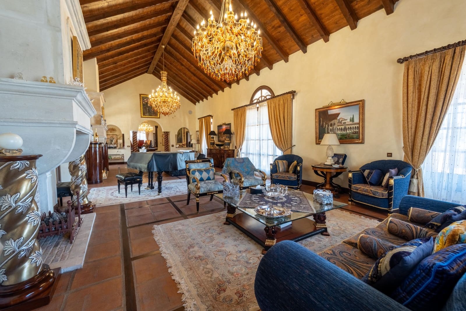 9 quarto Moradia para venda em Marbella com piscina garagem - 10 750 000 € (Ref: 9957656)