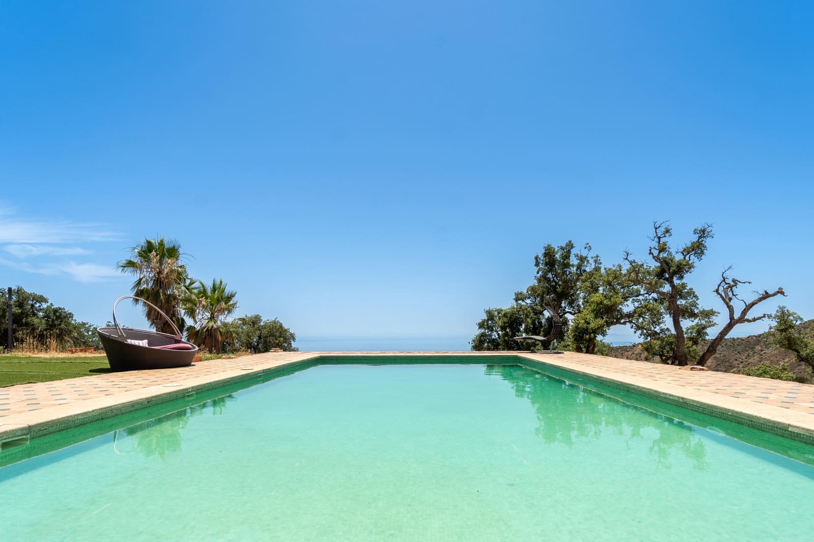 9 quarto Moradia para venda em Marbella com piscina garagem - 10 750 000 € (Ref: 9957656)