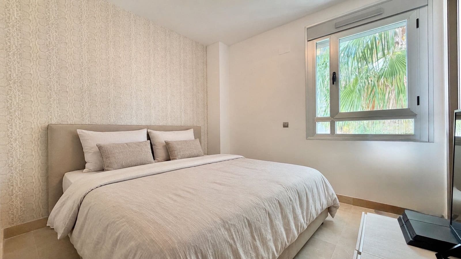 3 sovrum Takvåning till salu i Los Arqueros med pool garage - 990 000 € (Ref: 9959458)