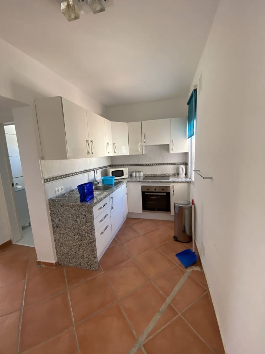 4 bedroom Villa for sale in Mijas Costa with pool garage - € 799,000 (Ref: 9959459)