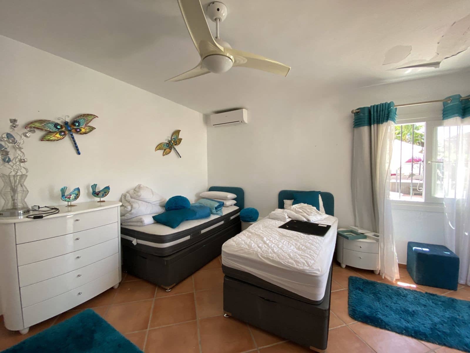 4 bedroom Villa for sale in Mijas Costa with pool garage - € 799,000 (Ref: 9959459)