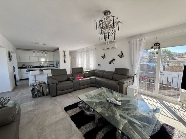 4 soverom Villa til salgs i Mijas Costa, Mijas med svømmebasseng garasje - € 799 000 (Ref: 9959459)