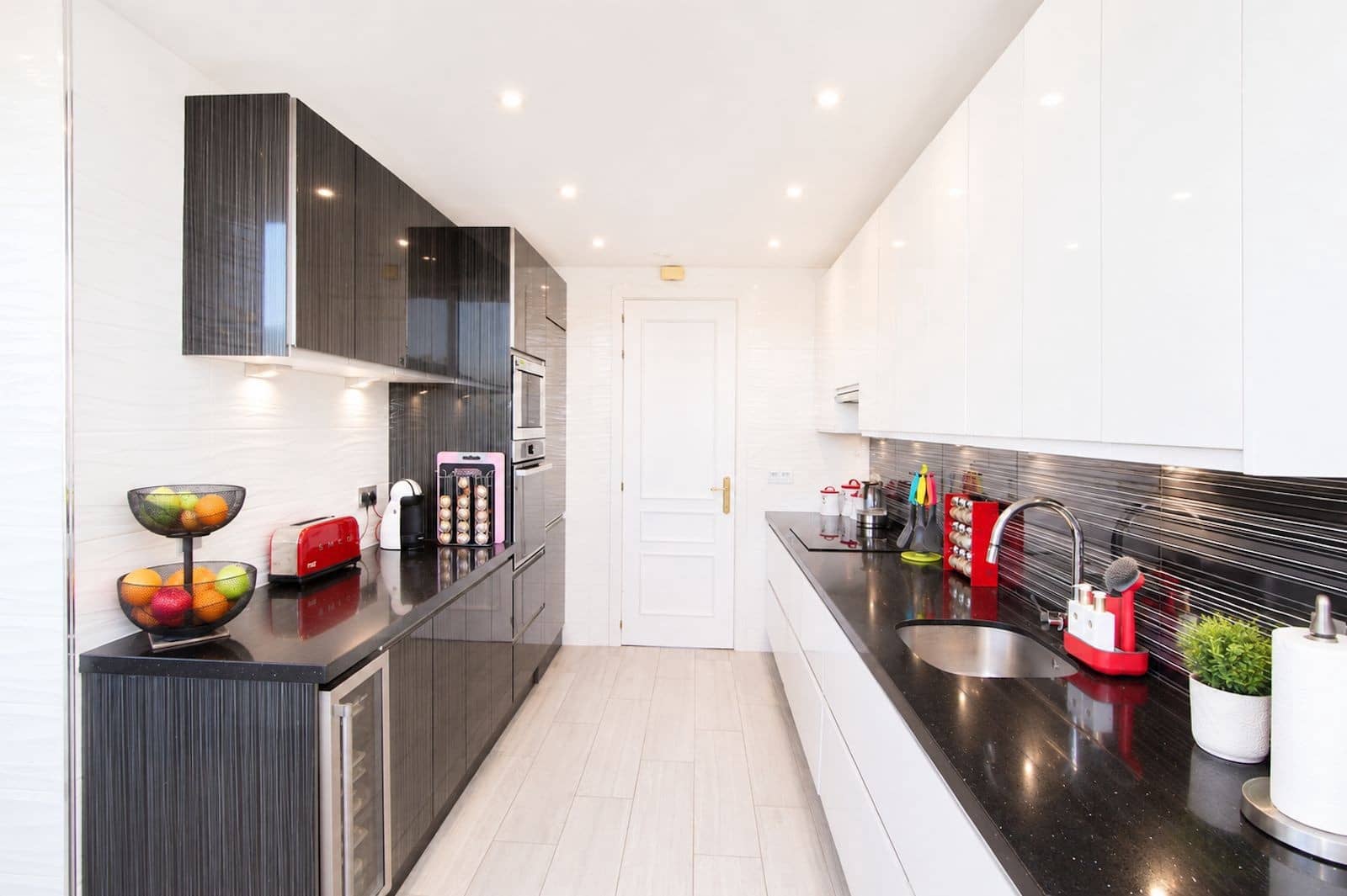 3 soverom Penthouse til salgs i Marbella med svømmebasseng garasje - € 1 399 000 (Ref: 9959461)