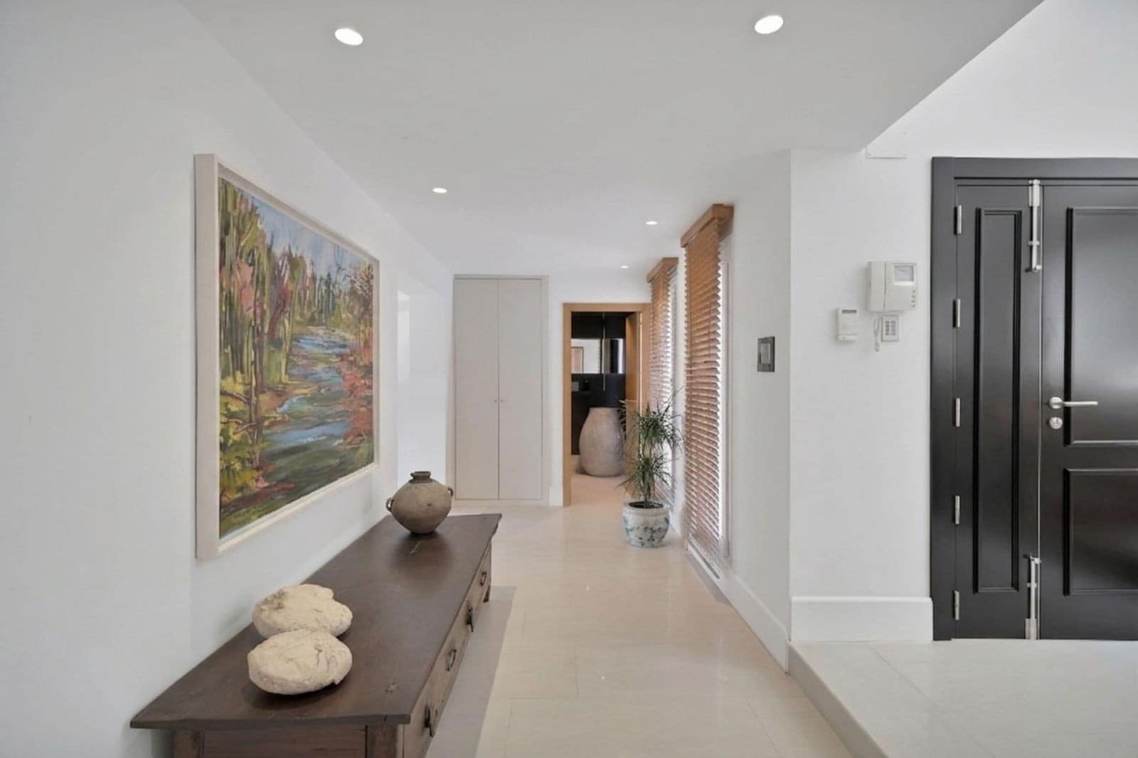 6 bedroom Villa for sale in Marbella with pool garage - € 5,490,000 (Ref: 9959462)
