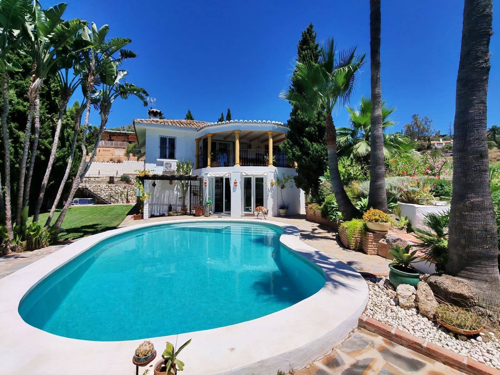 5 sypialnia Willa na sprzedaż w Benalmadena z basenem garażem - 1 425 000 € (Ref: 9962375)