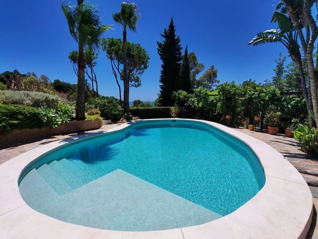 5 sypialnia Willa na sprzedaż w Benalmádena z basenem garażem - 1 425 000 € (Ref: 9962375)