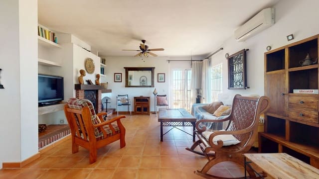 4 sypialnia Willa na sprzedaż w Valtocado, Mijas z basenem garażem - 1 195 000 € (Ref: 9964995)