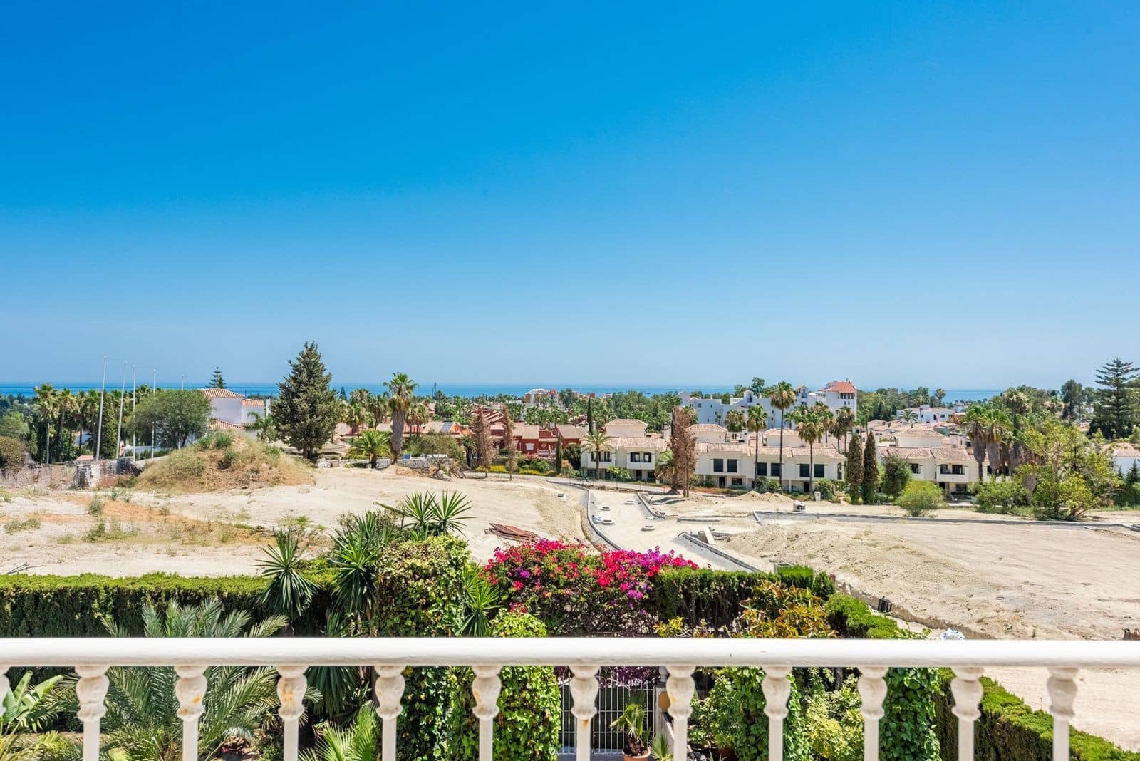 Chalet de 5 habitaciones en Atalaya-Isdabe en venta con piscina garaje - 1.295.000 € (Ref: 9965009)