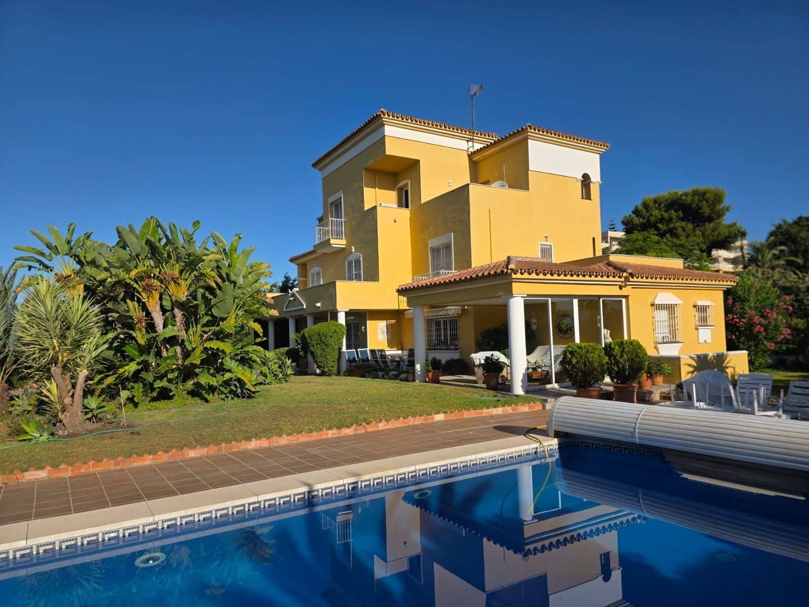 Chalet de 5 habitaciones en Atalaya-Isdabe en venta con piscina garaje - 1.295.000 € (Ref: 9965009)