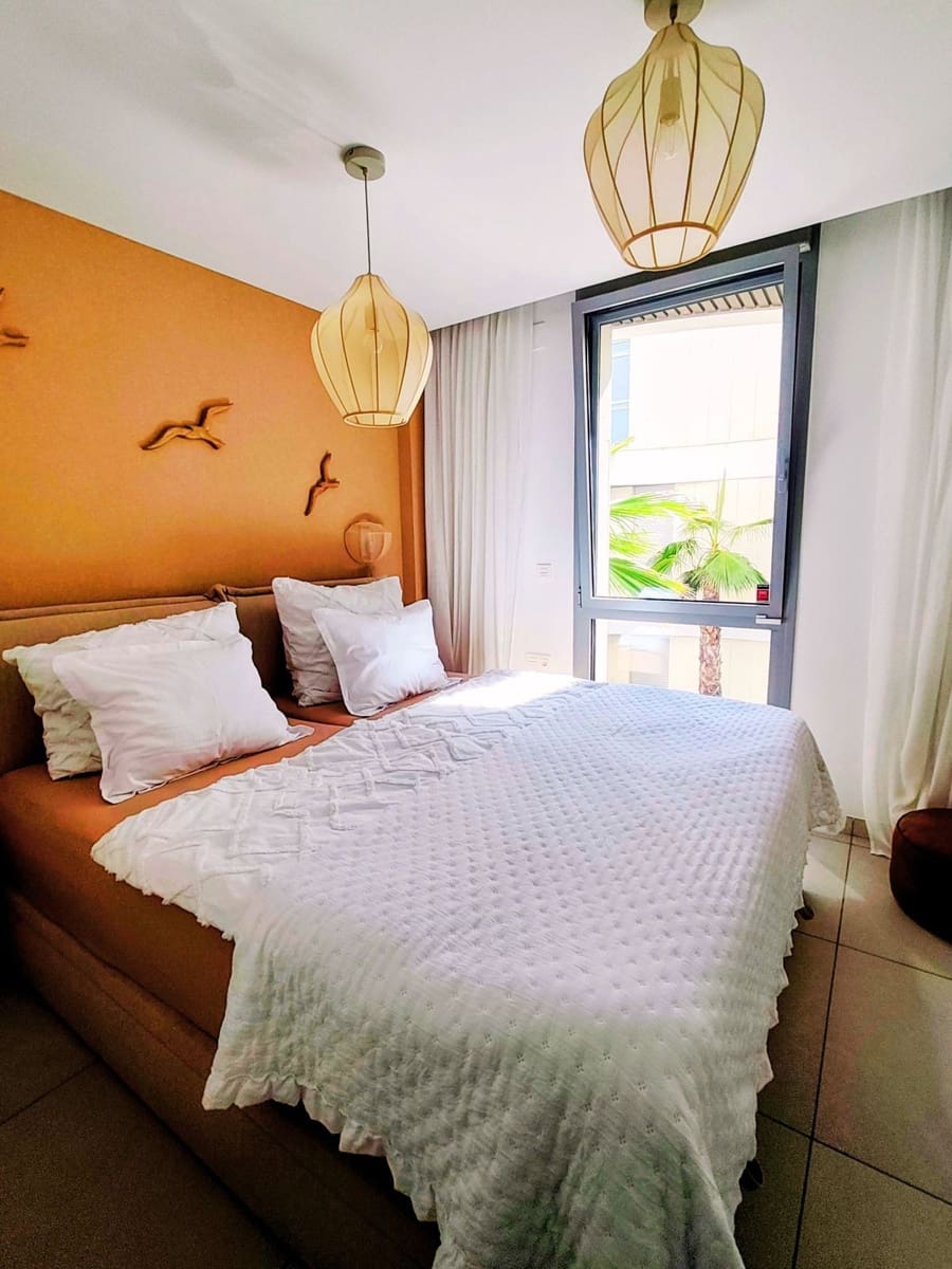 2 bedroom Apartment for sale in Marbella with pool garage - € 670,000 (Ref: 9966360)