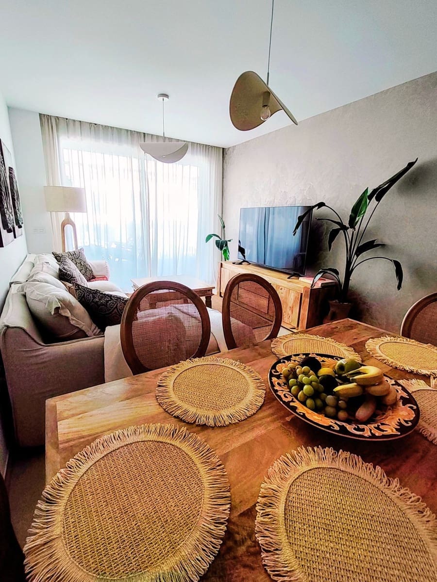 2 bedroom Apartment for sale in Marbella with pool garage - € 670,000 (Ref: 9966360)