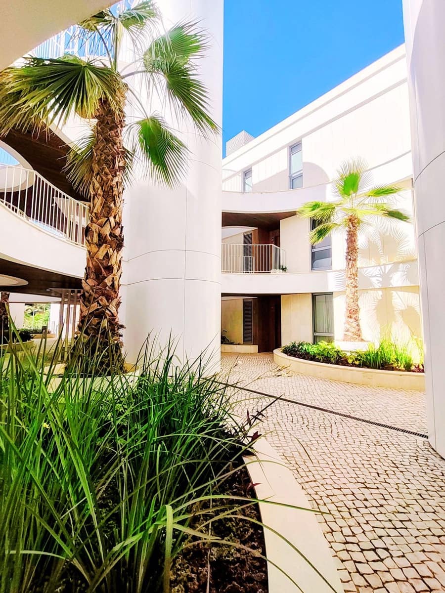 2 bedroom Apartment for sale in Marbella with pool garage - € 670,000 (Ref: 9966360)