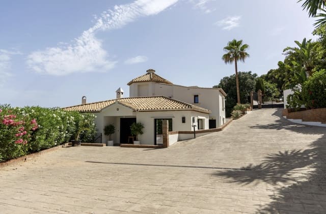 6 quarto Moradia para venda em Marbella com piscina garagem - 3 600 000 € (Ref: 9966361)