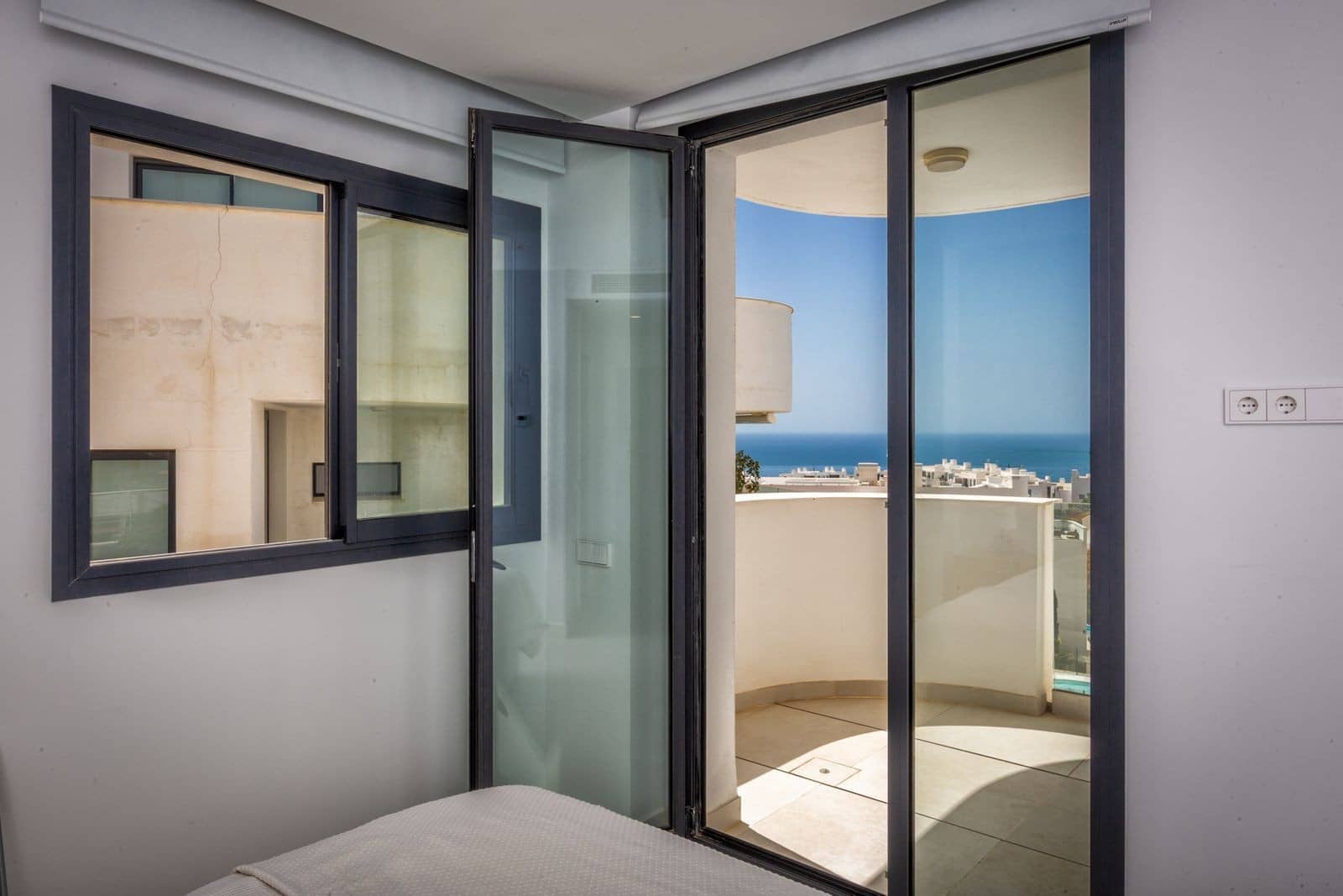 3 quarto Apartamento para venda em Fuengirola com piscina garagem - 895 000 € (Ref: 9966362)