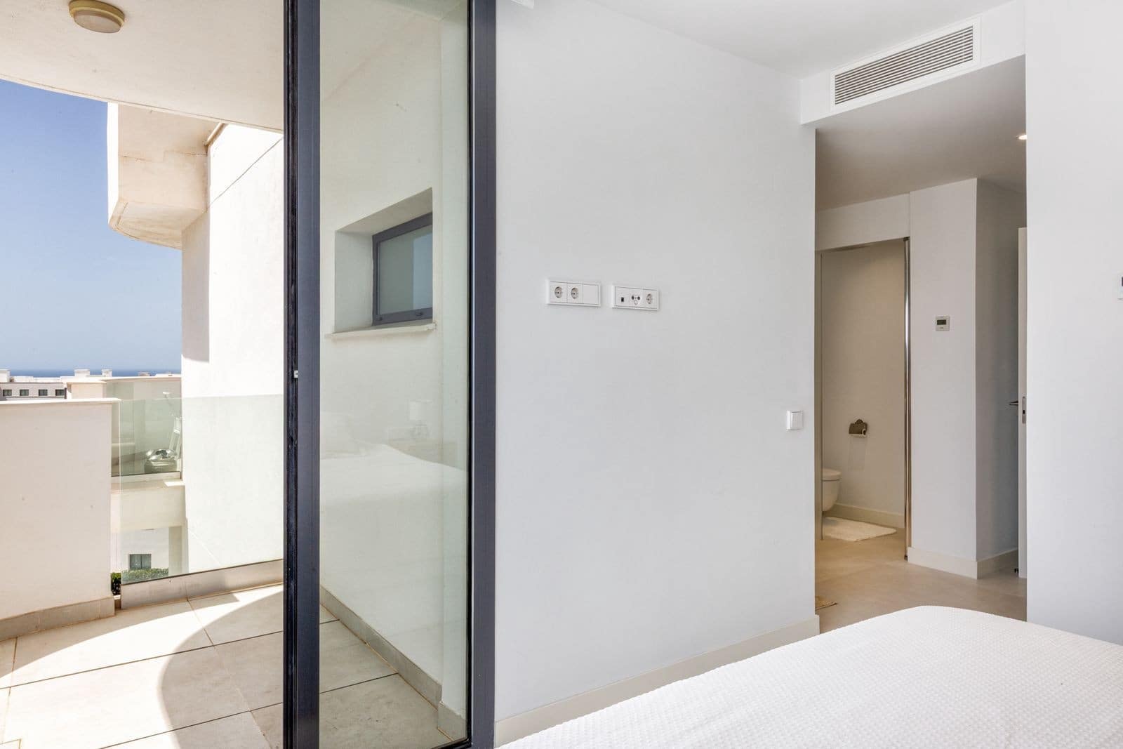 3 quarto Apartamento para venda em Fuengirola com piscina garagem - 895 000 € (Ref: 9966362)