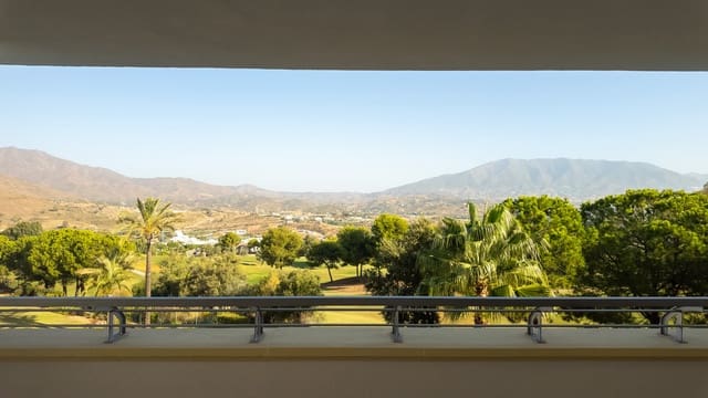 3 Zimmer Apartment zu verkaufen in Mijas Costa, Mijas mit Pool Garage - 473.000 € (Ref: 9966369)