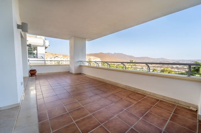 3 Zimmer Apartment zu verkaufen in Mijas Costa, Mijas mit Pool Garage - 473.000 € (Ref: 9966369)