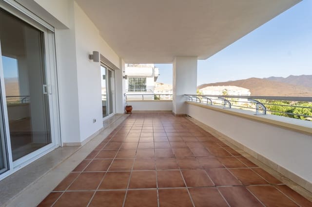 3 Zimmer Apartment zu verkaufen in Mijas Costa, Mijas mit Pool Garage - 473.000 € (Ref: 9966369)