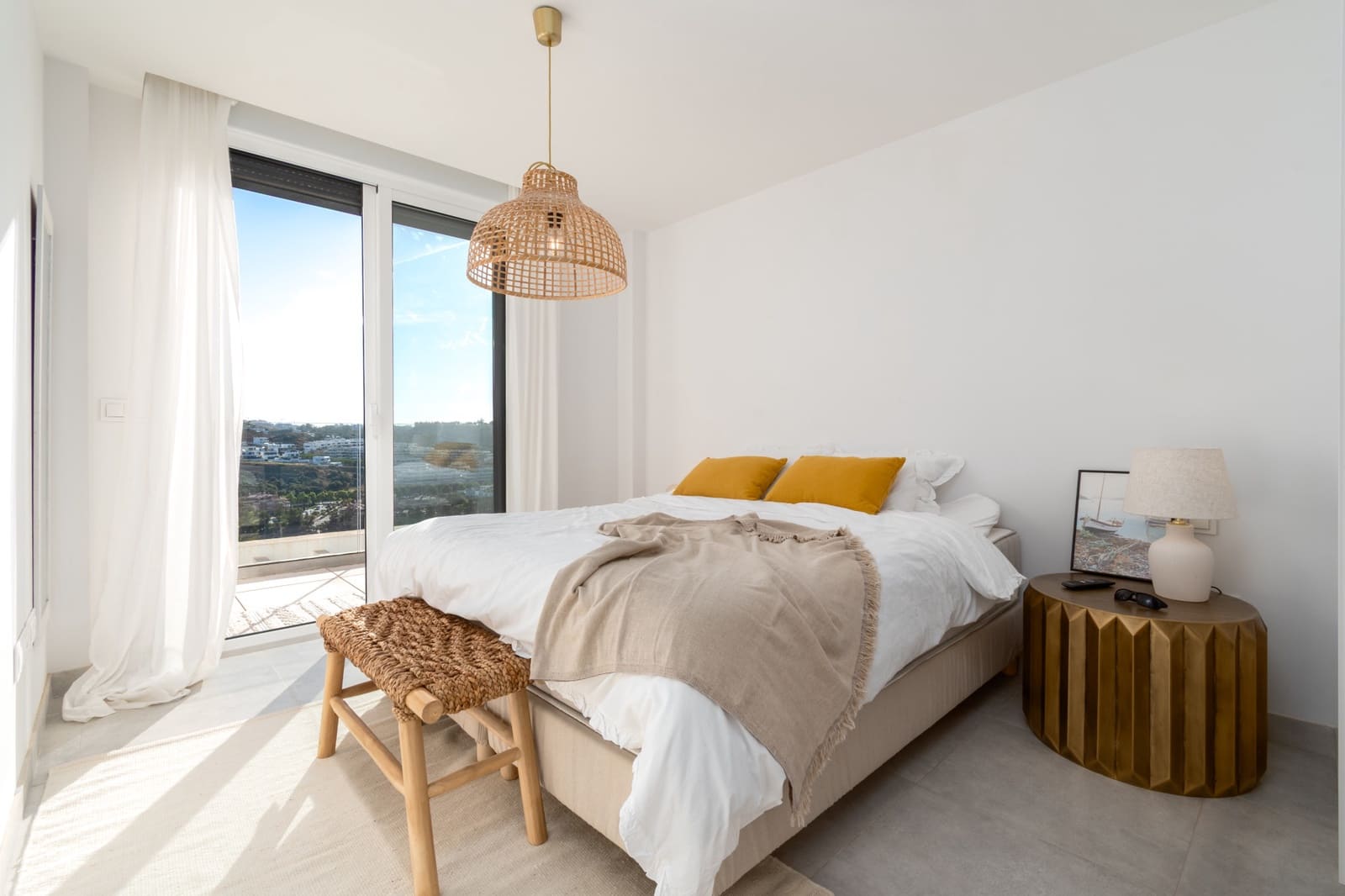 3 soveværelse Lejlighed til salg i La Cala de Mijas med swimmingpool garage - € 695.000 (Ref: 9967568)