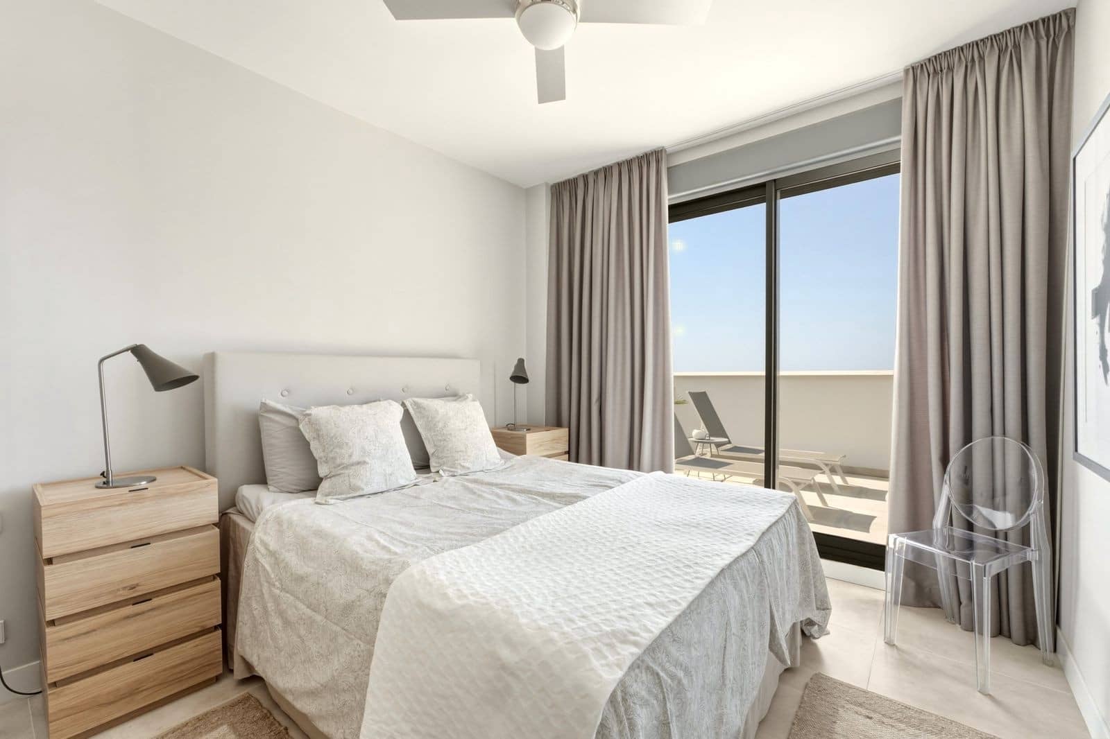 4 soveværelse Penthouse til salg i New Golden Mile med swimmingpool garage - € 995.000 (Ref: 9973041)