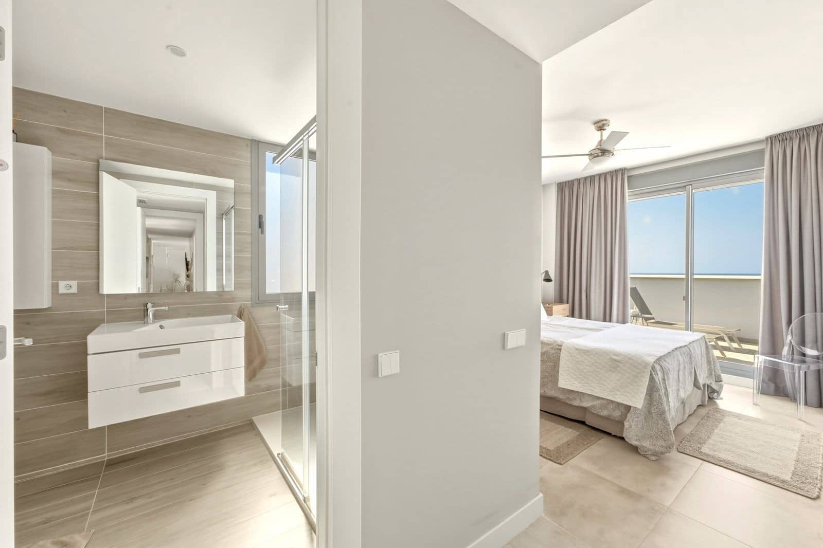 4 soveværelse Penthouse til salg i New Golden Mile med swimmingpool garage - € 995.000 (Ref: 9973041)
