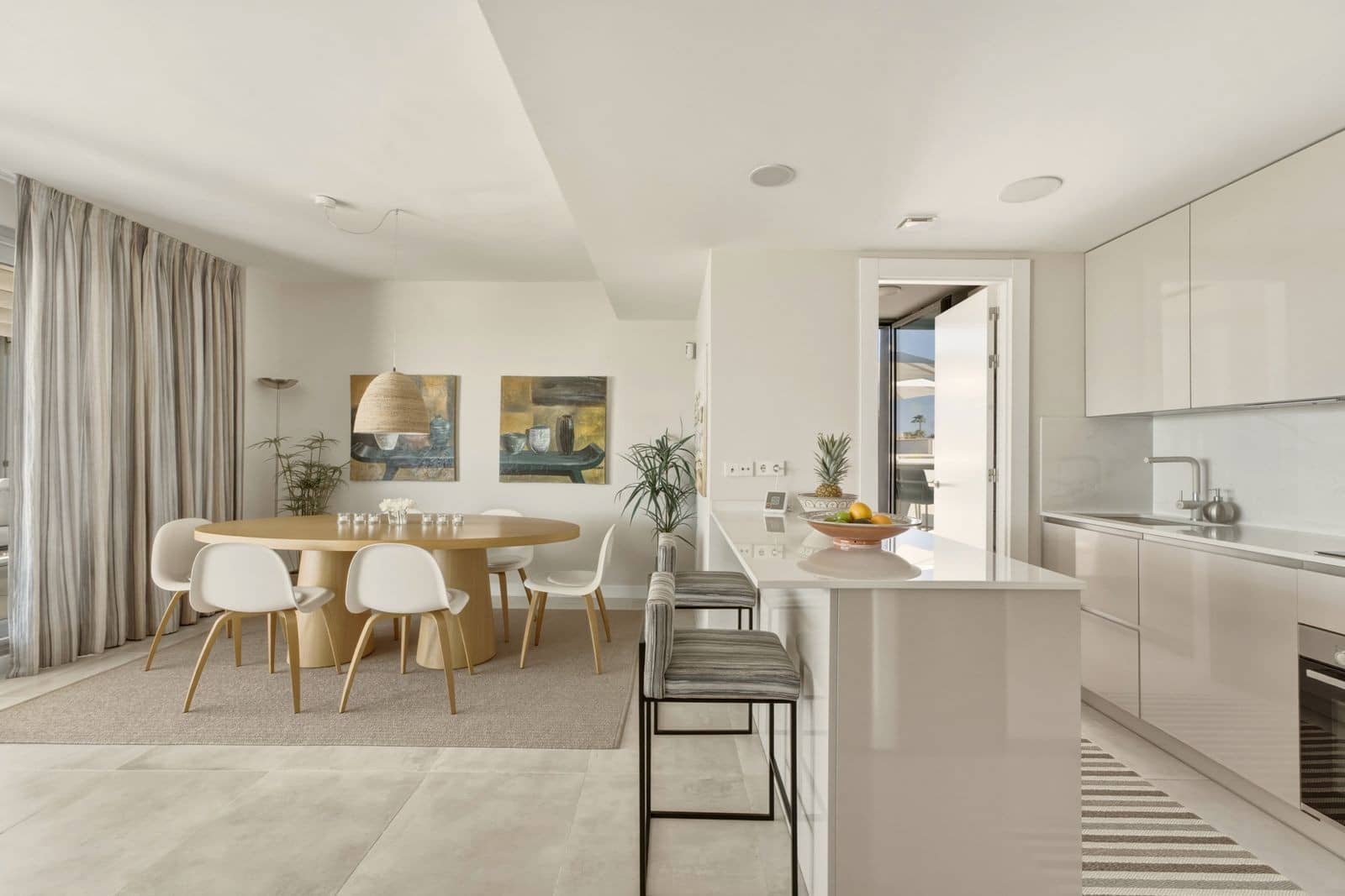 4 soveværelse Penthouse til salg i New Golden Mile med swimmingpool garage - € 995.000 (Ref: 9973041)