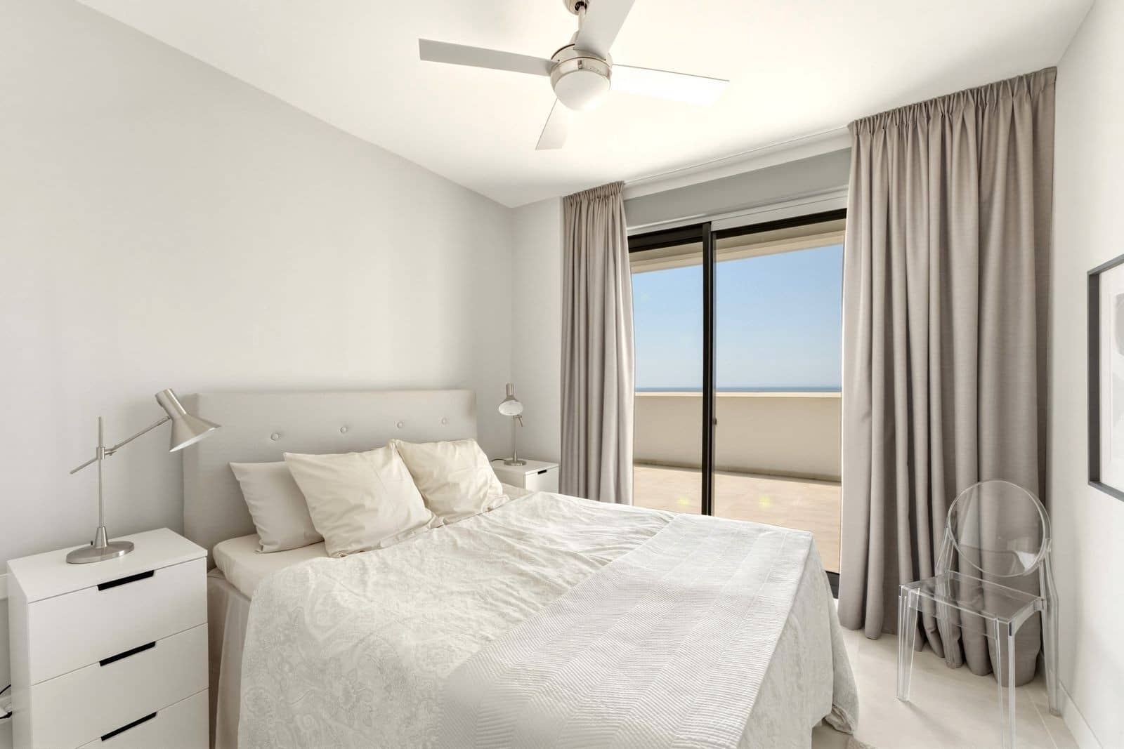 4 soveværelse Penthouse til salg i New Golden Mile med swimmingpool garage - € 995.000 (Ref: 9973041)
