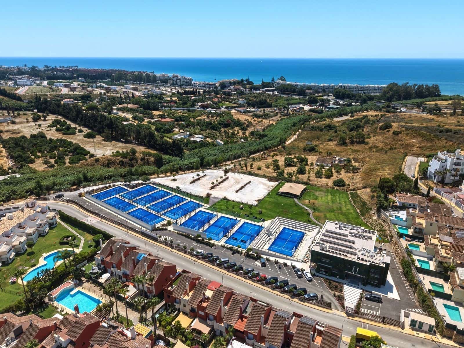 4 soveværelse Penthouse til salg i New Golden Mile med swimmingpool garage - € 995.000 (Ref: 9973041)