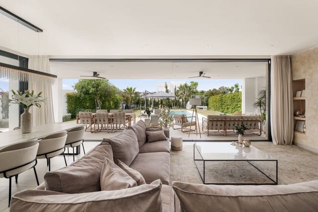 5 quarto Moradia para venda em Mijas Costa, Mijas com piscina garagem - 1 795 000 € (Ref: 9973044)