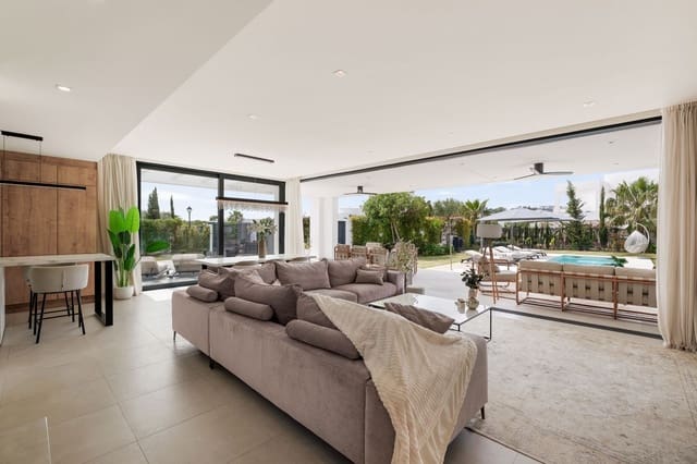 5 quarto Moradia para venda em Mijas Costa, Mijas com piscina garagem - 1 795 000 € (Ref: 9973044)