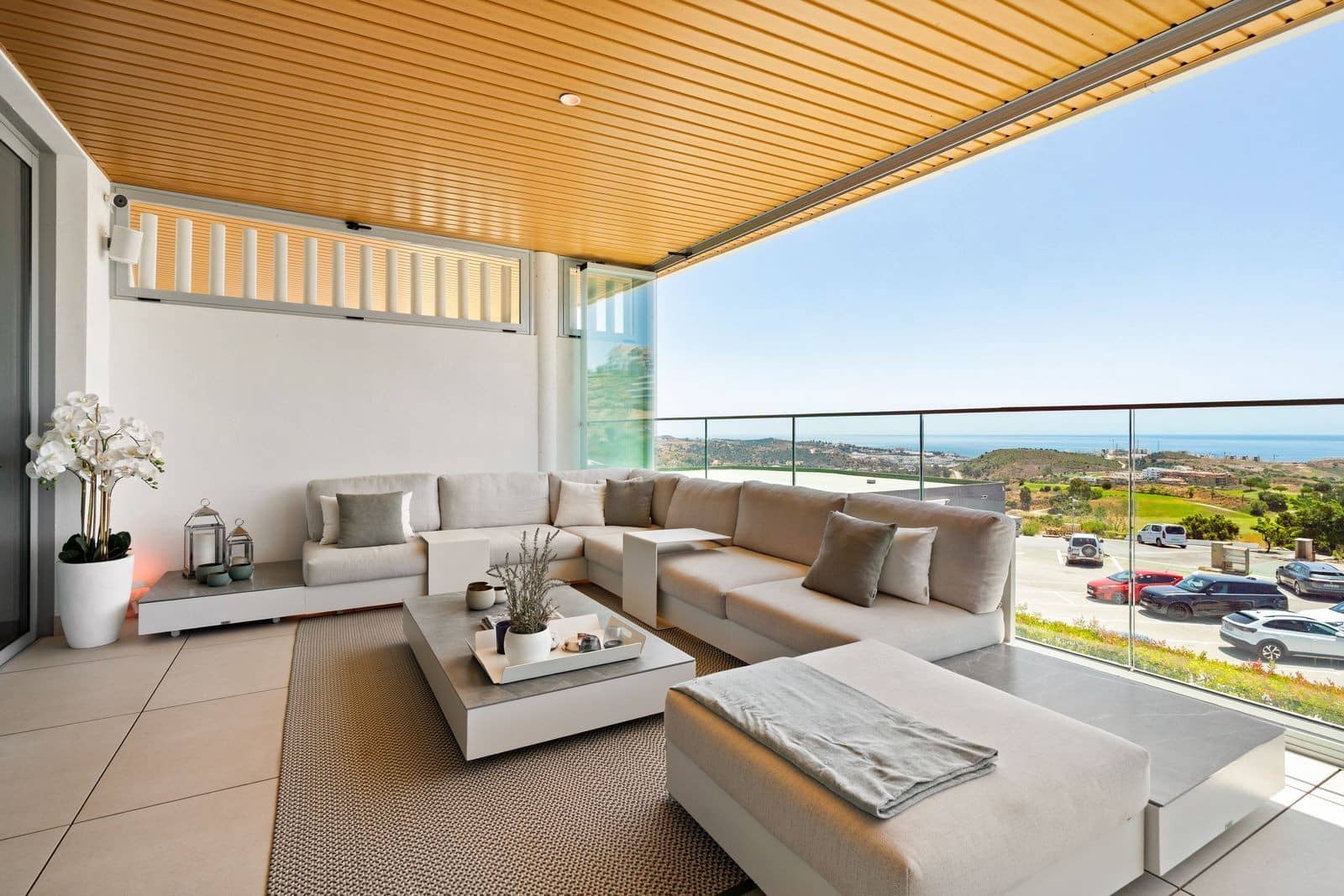 2 soverom Leilighet til salgs i La Cala de Mijas med svømmebasseng garasje - € 695 000 (Ref: 9973046)