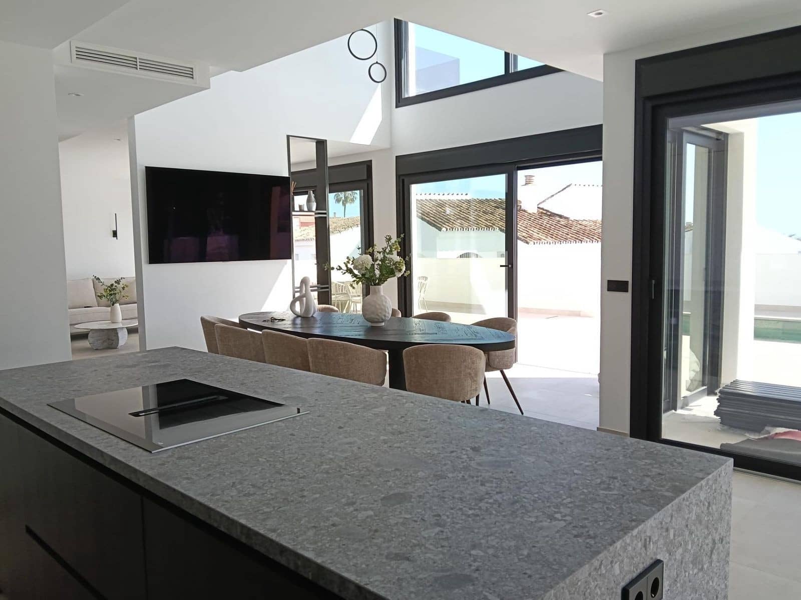 Chalet de 3 habitaciones en Riviera del Sol en venta con piscina garaje - 1.750.000 € (Ref: 9973048)