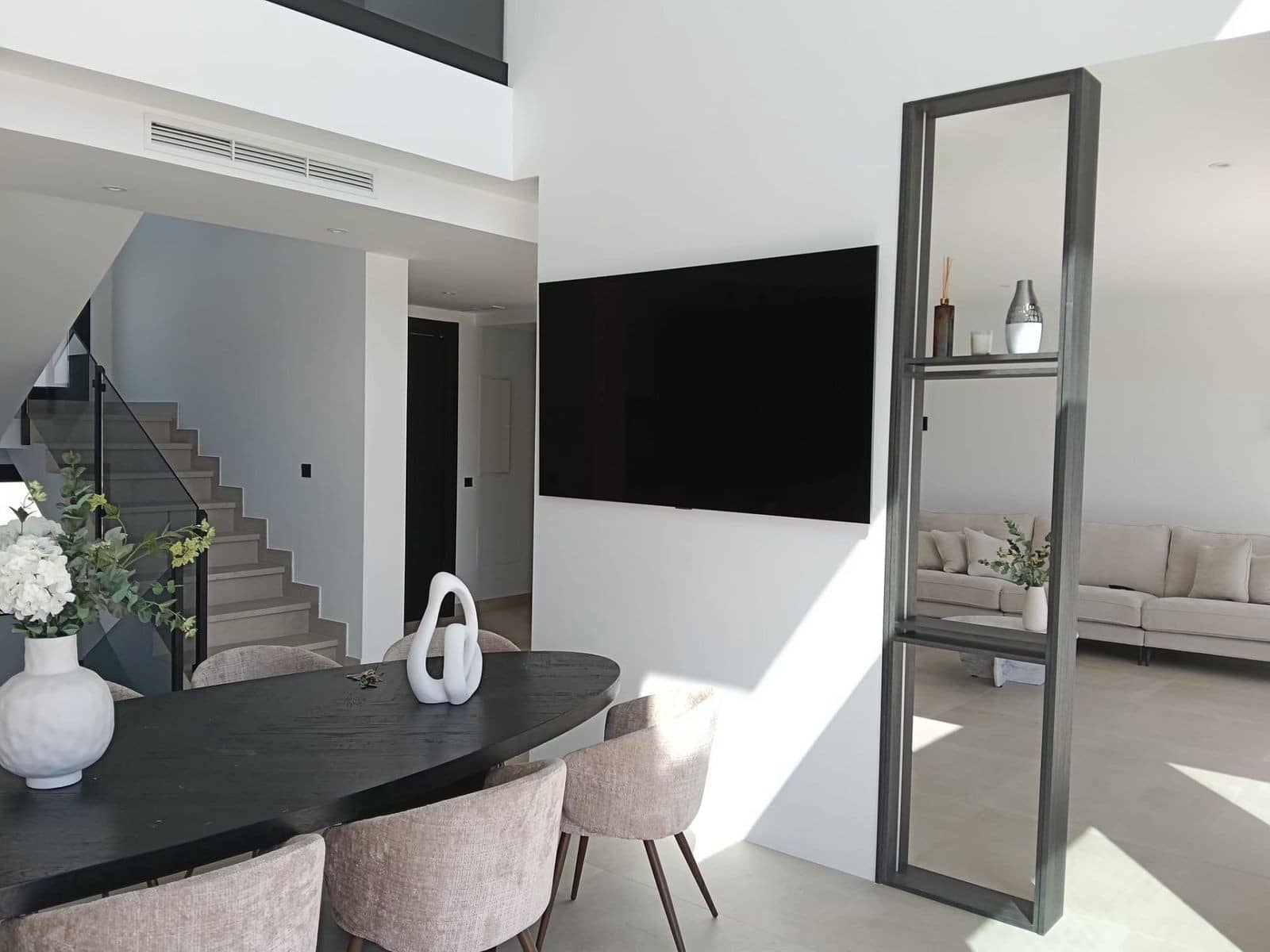 Chalet de 3 habitaciones en Riviera del Sol en venta con piscina garaje - 1.750.000 € (Ref: 9973048)