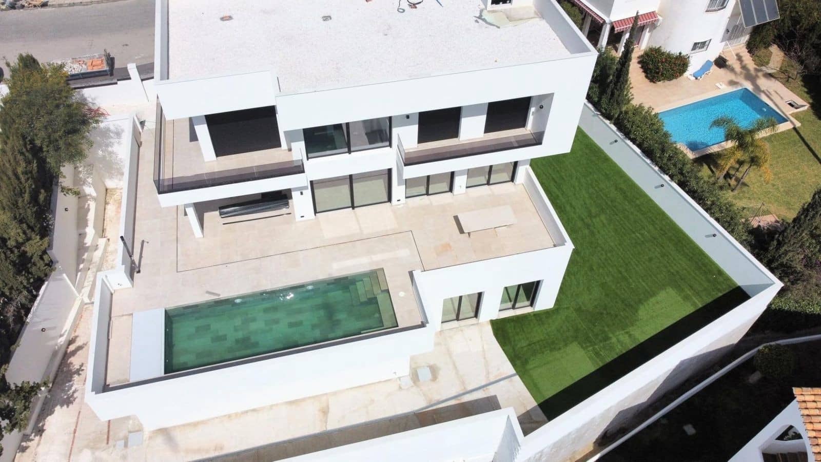 Chalet de 3 habitaciones en Riviera del Sol en venta con piscina garaje - 1.750.000 € (Ref: 9973048)