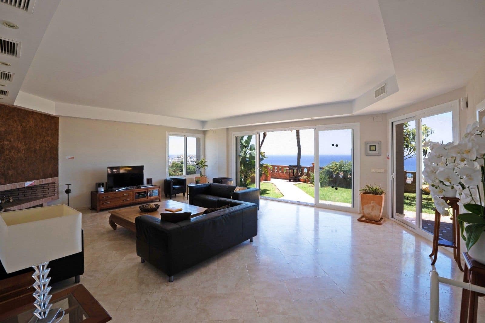 Chalet de 6 habitaciones en Riviera del Sol en venta con piscina garaje - 1.795.000 € (Ref: 9975042)