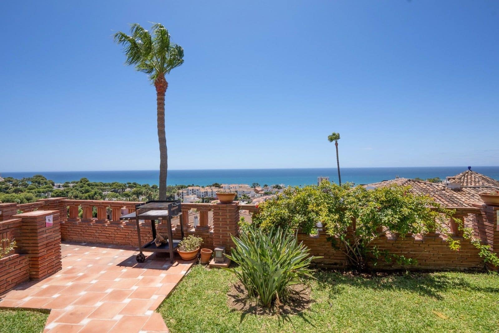 Chalet de 6 habitaciones en Riviera del Sol en venta con piscina garaje - 1.795.000 € (Ref: 9975042)