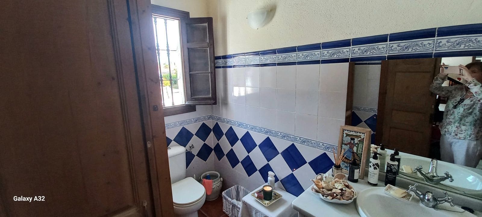 4 bedroom Villa for sale in La Cala de Mijas with pool garage - € 1,650,000 (Ref: 9975043)