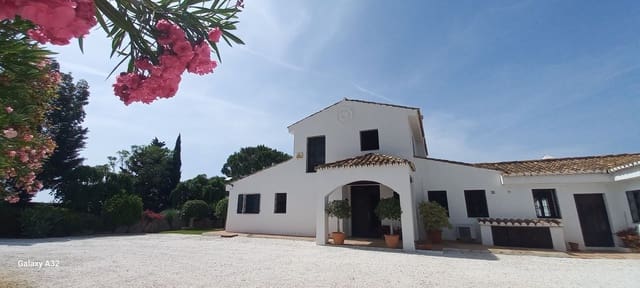 4 sypialnia Willa na sprzedaż w La Cala de Mijas, Mijas z basenem garażem - 1 650 000 € (Ref: 9975043)