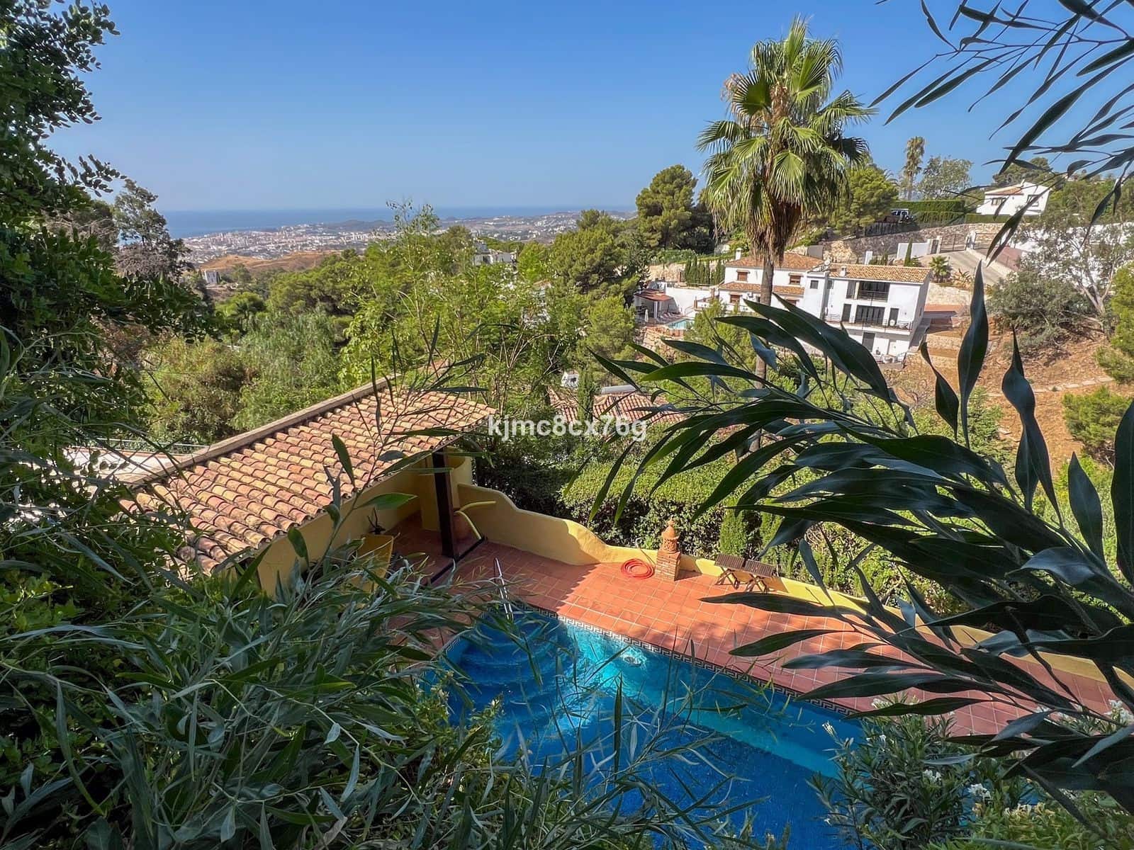 3 chambre Villa/Maison à vendre à Mijas avec piscine garage - 1 400 000 € (Ref: 9977021)