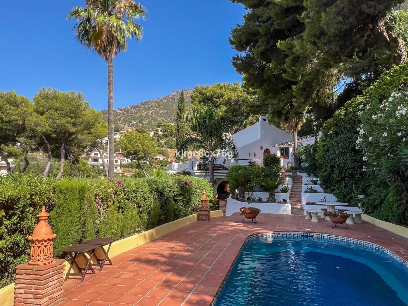 3 chambre Villa/Maison à vendre à Mijas avec piscine garage - 1 400 000 € (Ref: 9977021)