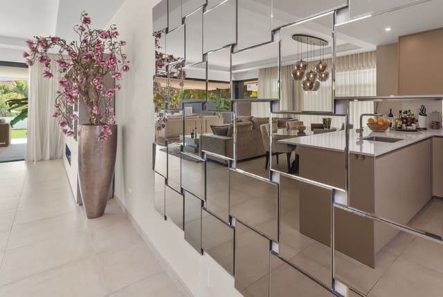 3 soveværelse Lejlighed til salg i El Paraiso, Estepona med swimmingpool garage - € 985.000 (Ref: 9977022)